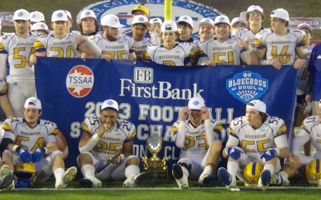 Final 2023 Super 7 Poll Teams By School Size